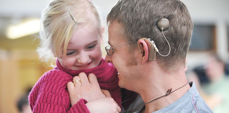 کاشت حلزون شنوایی