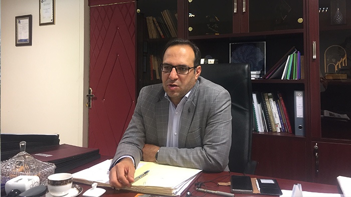 دکتر توکلی معاون درمان دانشگاه علوم پزشکی ایران