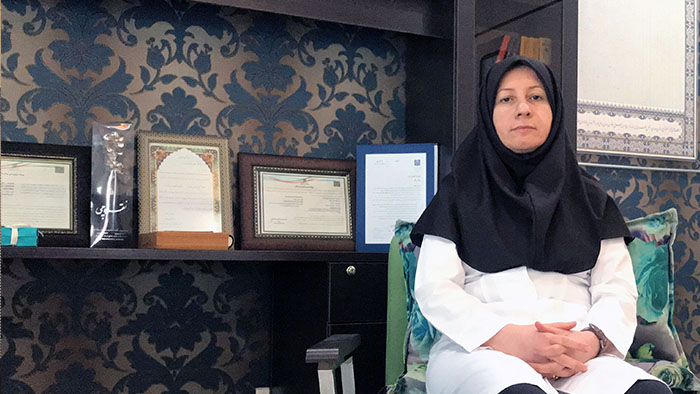 دکتر فاطمه داروی رئیس بیمارستان یاس